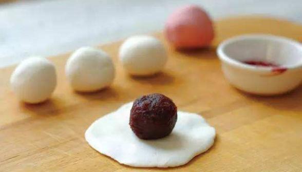 元宵和汤圆一样吗只是长得像，其实差别大了去了！