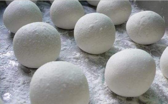 元宵和汤圆一样吗只是长得像，其实差别大了去了！