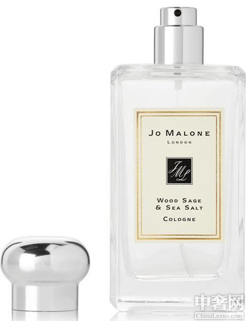 诱人的香水味 让女性更加迷人