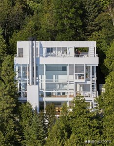 ​道格拉斯住宅｜宛若天作 纯白清新 不染一尘