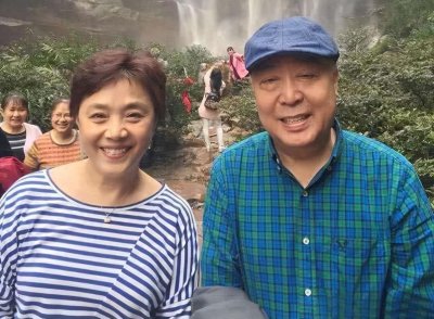 ​相声大家师胜杰：饮酒导致患癌离世，临死却未兑现10年承诺