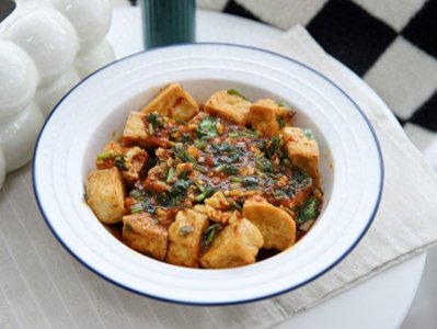 ​夜市爆火的小吃！花三块钱在家复刻一大盘，外焦里嫩越嚼越香