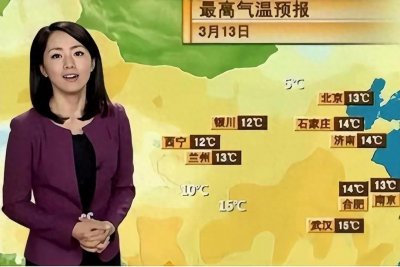 ​杨丹：央视美女主持人，24岁嫁初恋，40岁高龄生子
