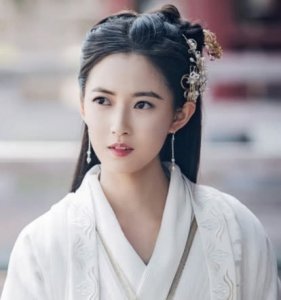 ​陈钰琪5张最美古装照，每张都是美若天仙，图4才是最惊艳