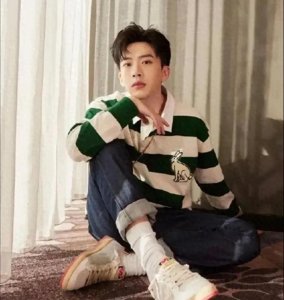 ​费启鸣未火先塌，网红都经不起细扒吗？