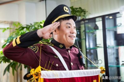 ​“诗疯”宋晓峰又作诗了，为农民工二问，不许笑，满满的正能量