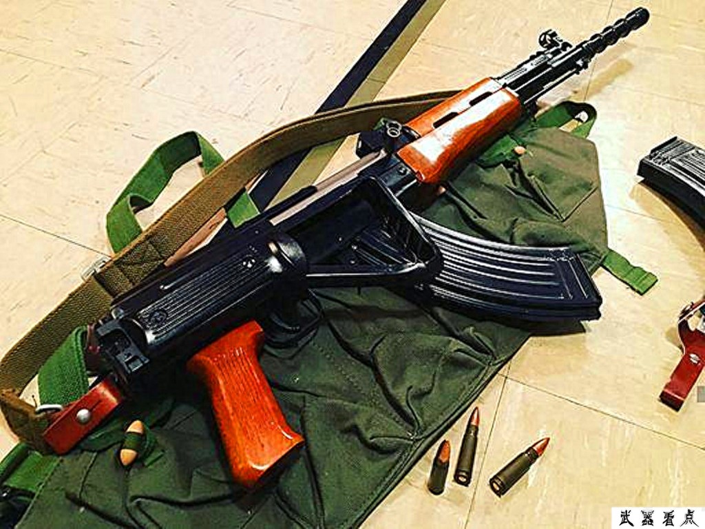 军事丨永远的军旅情缘,“八一杠”自动步枪,常人难以理解