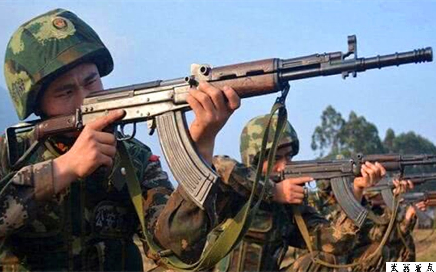 军事丨永远的军旅情缘,“八一杠”自动步枪,常人难以理解
