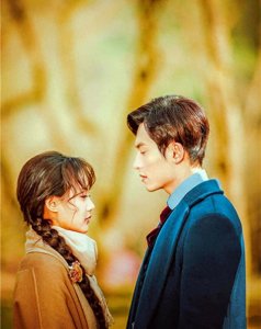 ​玄幻华美巨制《半妖倾城》剧照，国内首部“半妖与人”的绝恋