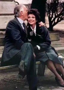 ​赫本与纪梵希：时尚与优雅的双向奔赴，一段超越爱情的旷世友情