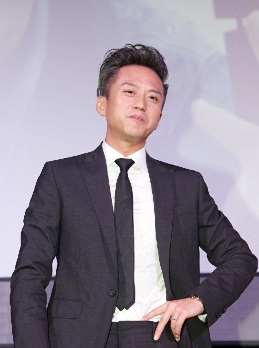 邓超,1979年生于江西南昌,中国男演员