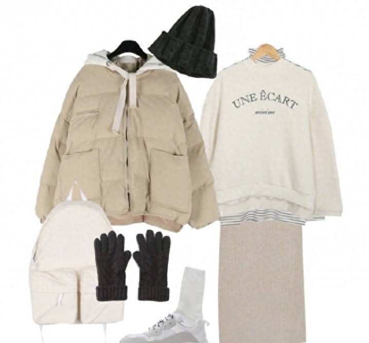 秋冬的短款羽绒服太好穿了！玩转“羽绒服”穿搭，百搭显瘦还保暖