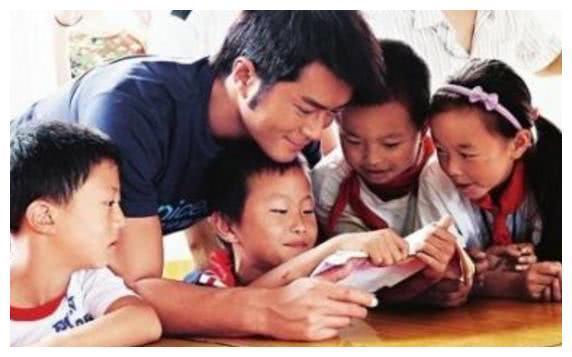 古天乐终于承认此生挚爱，不是陈乔恩，而是多次示爱被拒绝的她！