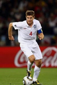 ​攻防转换的关键，20年中国足球五大中场概述