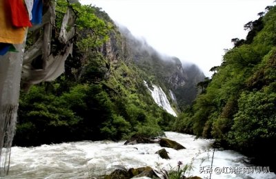 ​东章瀑布
