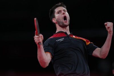 ​乒乓球——马龙晋级男单决赛