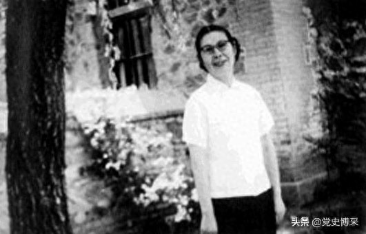 【谍说】关露：忍辱负重，打入日伪76号魔窟的知名女作家