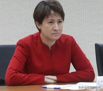 ​一个跳梁小丑萧美琴