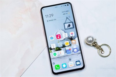 ​开启vivo智慧投屏功能！让手机屏幕无局限，畅享大屏视觉体验