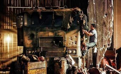 ​电影《变形金刚》1-4中分别出现了哪些型号的汽车？