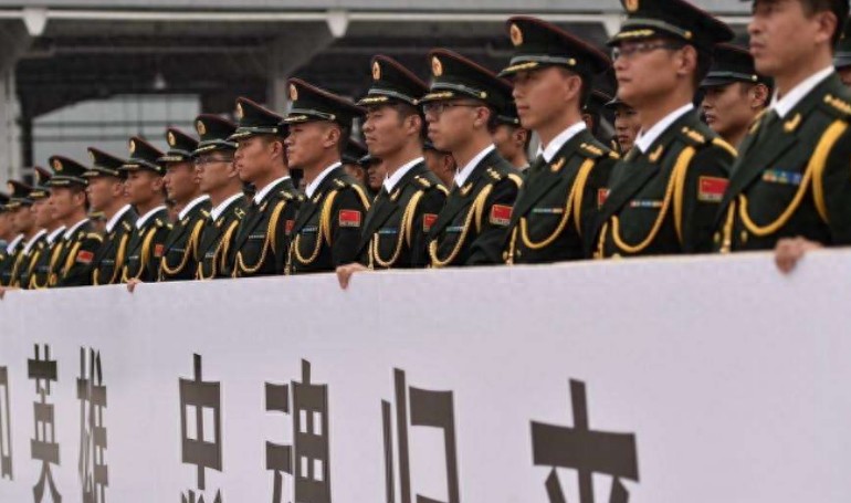 维和英雄杨树朋葬礼：曾出境《真正男子汉》，王宝强、袁弘悼念