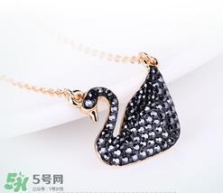 施华洛世奇黑天鹅项链多少钱？施华洛世奇黑天鹅项链专柜价格