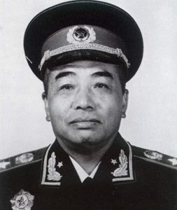 ​彭德怀病逝后，浦安修余生过得如何？孤独到老，不再自称彭总夫人