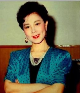 ​谎言的代价：因一个谎，26年前，53岁＂阿庆嫂＂洪雪飞，命丧戈壁