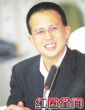 李嘉诚儿子李泽楷新女友是谁 李嘉诚和王健林谁有钱资产有多少亿