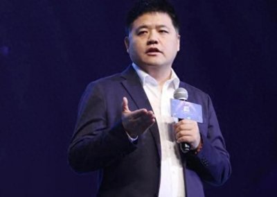 ​樊登两年狂赚50亿，他恐怖的商业模式才是顶流