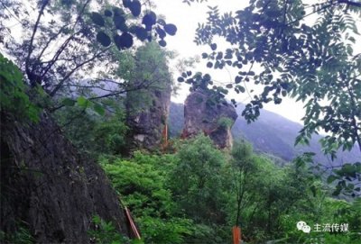 ​湖北巴东有个大大的将军石，深藏古老传说