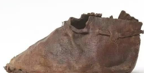 洗干净的鞋子老是发霉,汉服鞋洗了之后为什么发霉呢还能穿吗图1