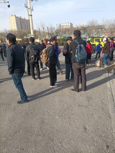 ​“临时夫妻”农民工在乌鲁木齐打零工