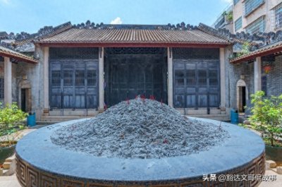 ​名门望族背后的文化内涵：以钱氏家族为例