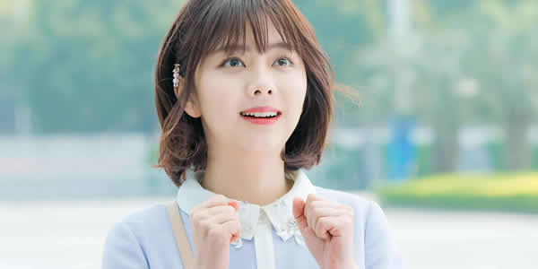 谭松韵年龄今年多大了 谭松韵几岁出道