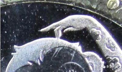 ​二轮猴年普通贺岁币的瑕疵您知道吗？