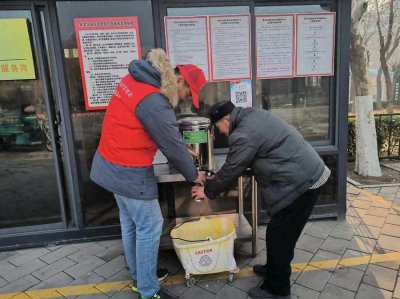 ​泰安园林中心春节在岗，提供全方位志愿服务
