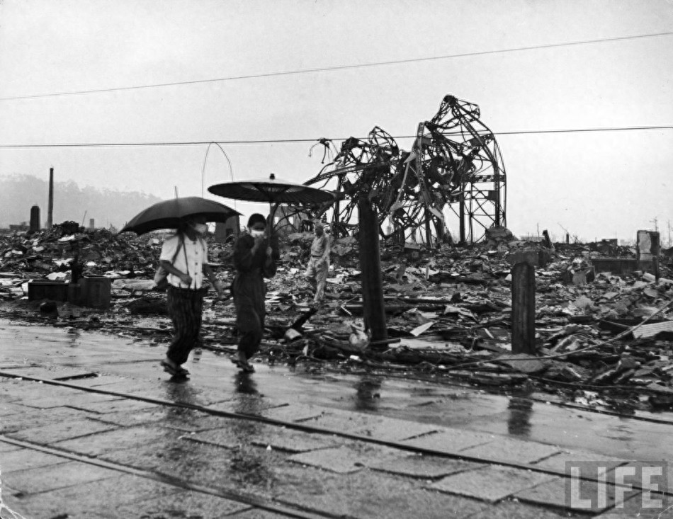 一组图告诉你,原子弹在日本爆炸的瞬间