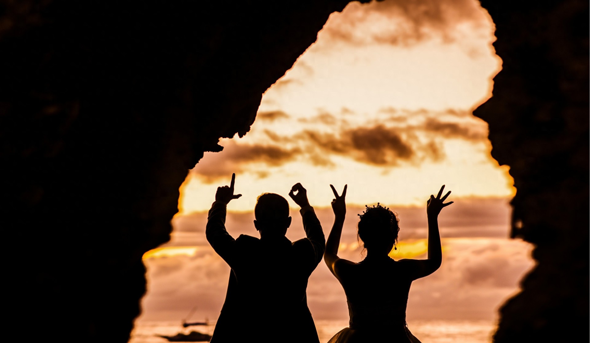 「超赞情侣照」太美了！一定要拍一组这样的“情侣照”