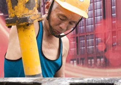 ​超过50岁失业还肩负家庭重担，要重新找工作有多难？该如何解决