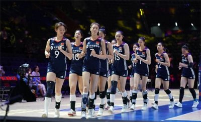 ​新一届中国女排以全新阵容闪亮登场，体育频道却视而不见，可气！